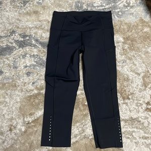 Lululemon Fast Free Crop 6 Black